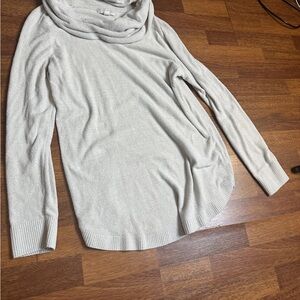 Barefoot Dreams Cozychic ultralite cowl neck tunic sweater size small